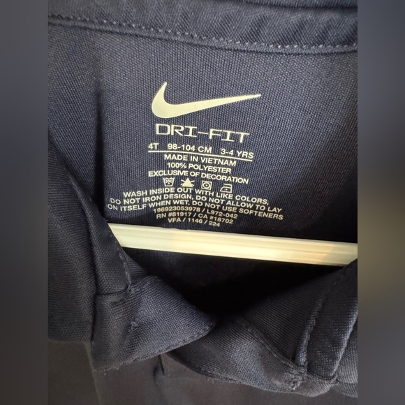 Nike Dri-Fit polo and shorts set - Picture 5 of 7